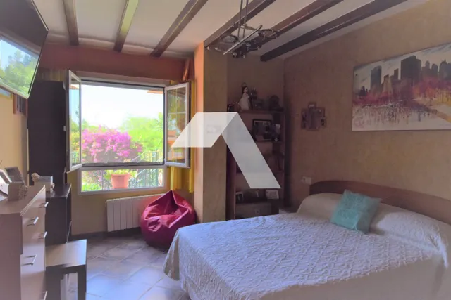 Espectacular chalet en venta — 29