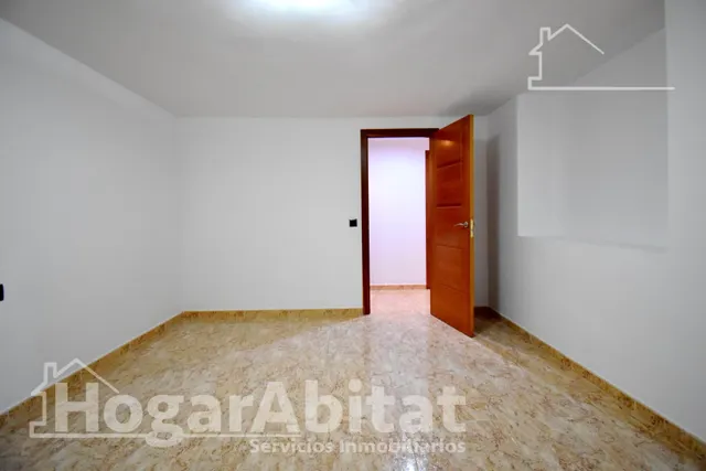 Espacio familiar y comodidad absoluta en este piso totalmente exterior con garaje privado cerrado — 23