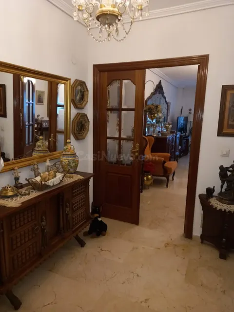 Señorial piso junto a las Tendillas.