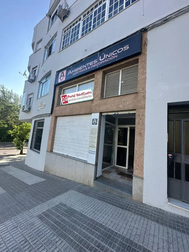 LOCAL MUY ECONÓMICO EN FELIPE TRIGO DE 150 m2 *NUEVO PRECIO 
