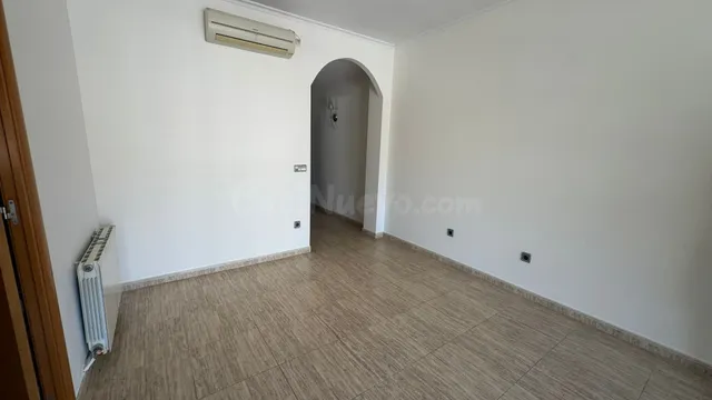 AMPLIO PISO EN VENTA EN SEGUR DE CALAFELL CON TERRAZA, PARKI - foto 3