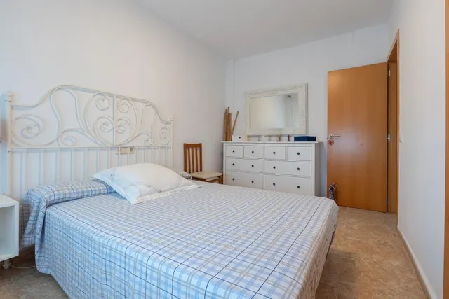 Ático dúplex impecable, con ascensor, muy luminoso y listo para entrar a vivir en Deltebre — 26