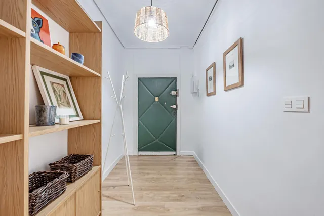 VIVIENDA REFORMADA Y MUY LUMINOSA EN RETIRO — 47