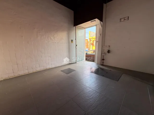 Se vende local comercial en Petrer zona carrefour — 6