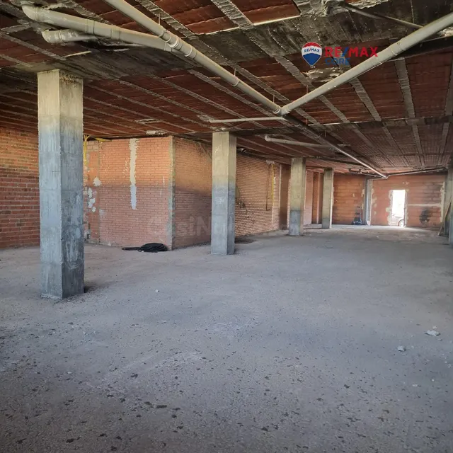 Venta de magnífico local - foto 5