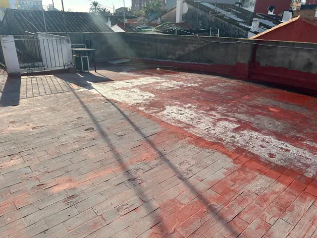 OPORTUNIDAD...EN PLENO CORAZON DEL CABAÑAL...DOS CASAS COMPLETAS A LA VENTA — 26