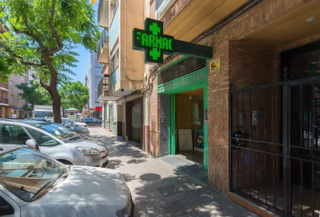 ¡EL GRAN LOCAL COMERCIAL QUE BUSCAS EN TORRENT ESTÁ AQUÍ! — 18