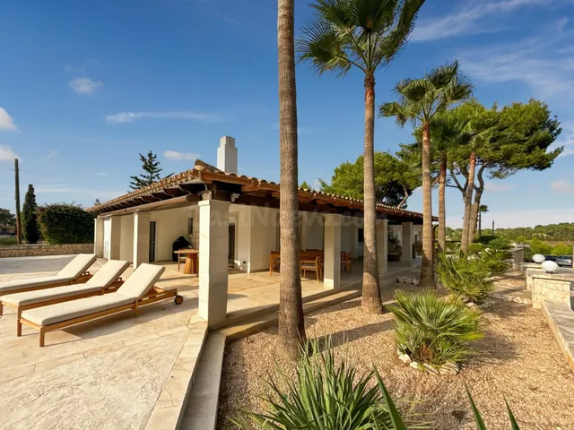 Villa Mediterránea de Lujo a Pocos Minutos de Playa de Muro — 4