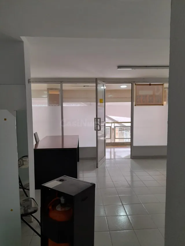 Se Alquila Local Comercial en el Edificio el Descubrimiento