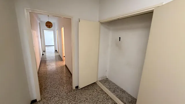 PISO EN LES CORTS — 10