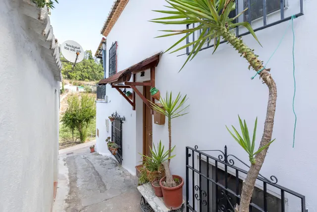 Coqueta Casa zona Barranco del Abogado con vistas a Granada - foto 4