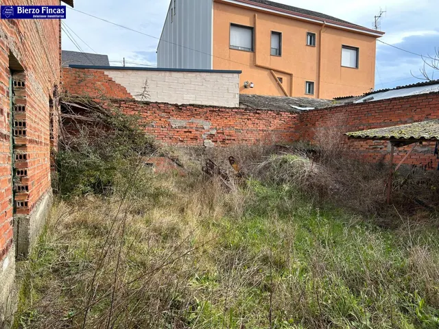 OPORTUNIDAD DE INVERSION VENTA DE CASA CON TERRENO EN CABAÑA - foto 4