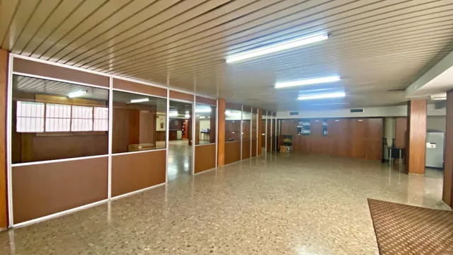 Local comercial zona centro Alicante - entreplanta+planta baja+sotano — 18