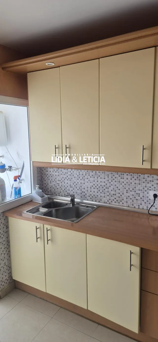 Piso luminoso en Gandul-Marchenilla, 3 dormitorios y terraza - foto 4