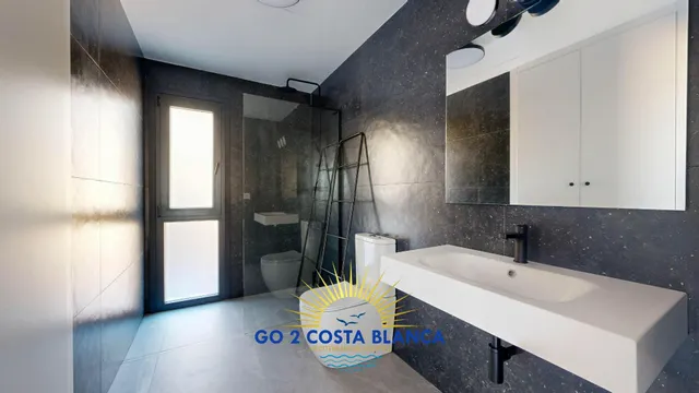 Pareado 3 habitaciones 323m² en venta - Urbanizaciones — 40