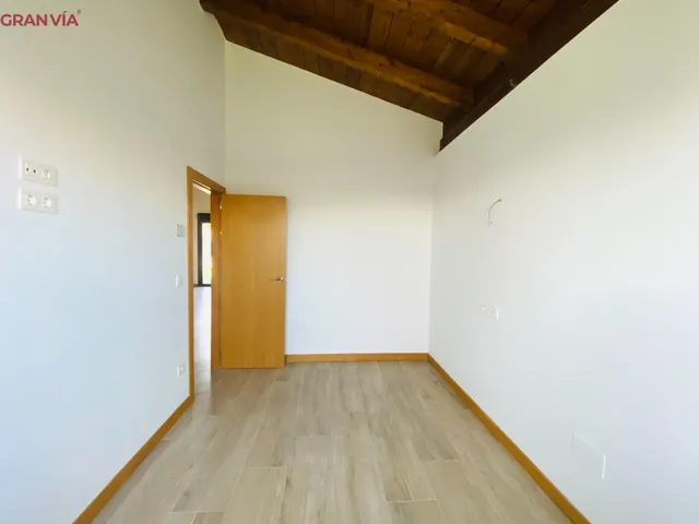 Chalet en venta en Haro — 21