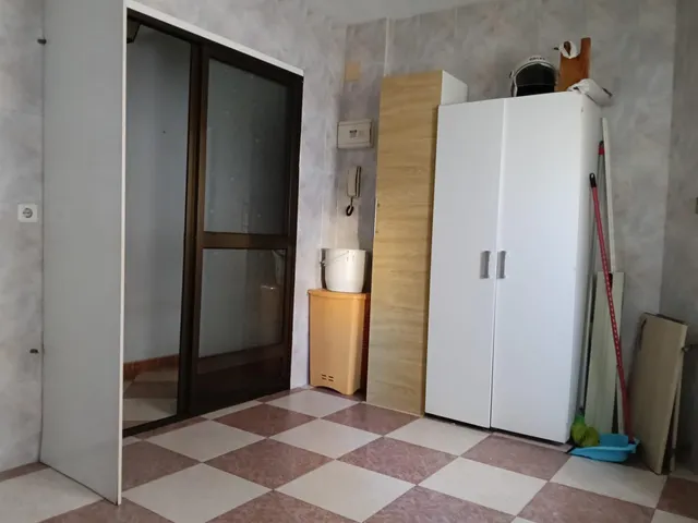 Vivienda por avenida sanidad publica cerca al estadio — 7