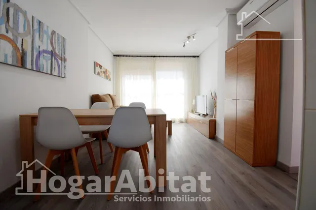 ¡EN PRIMERA LÍNEA DE PLAYA! LUMINOSO EN RESIDENCIAL CON PISCINA Y GARAJE — 7