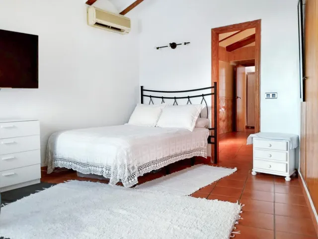 Casa de Pueblo 4 habitaciones 265m² en venta - Pueblo — 18