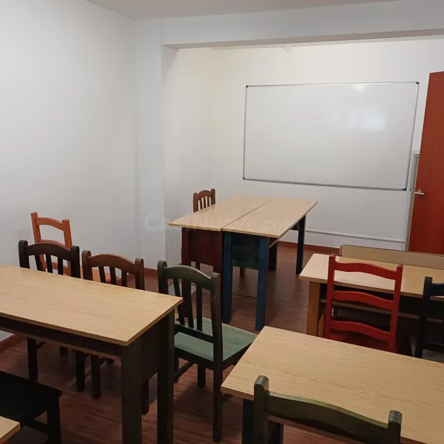 LOCAL ACONDICIONADO EN ALQUILER PARA ACADEMIA - foto 2