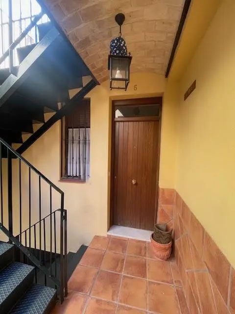Precioso piso en calle pureza, máximo dos personas.incluye plaza de garaje. — 6
