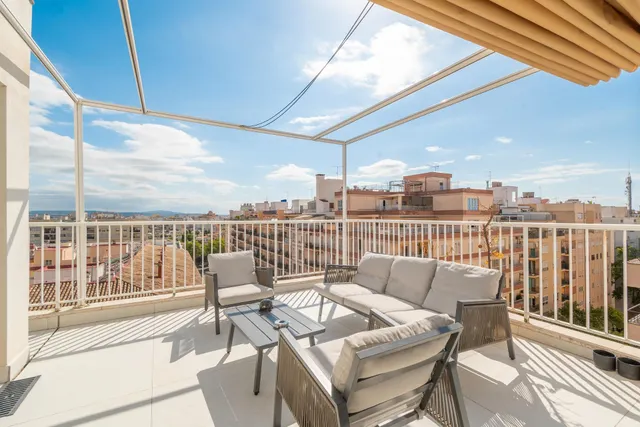 Ático de diseño en S'Escorxador, Palma.Vistas a la ciudad y Tramuntana. — 25
