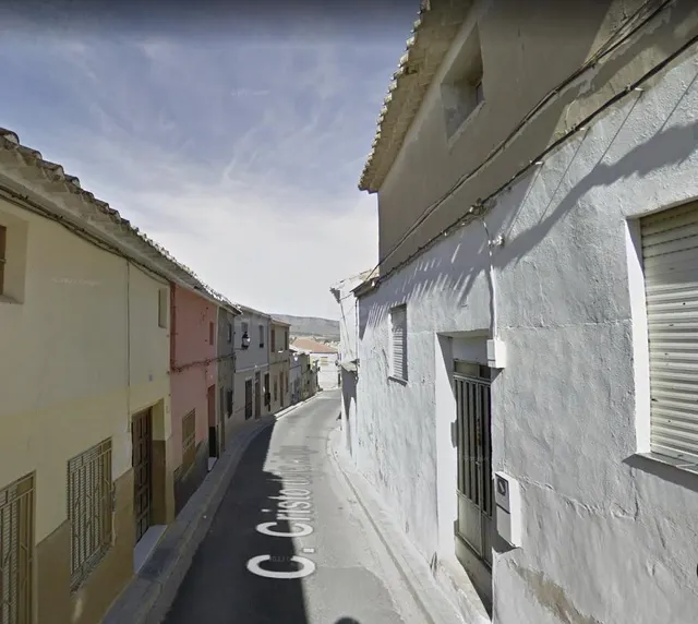 PISO EN TOBARRA