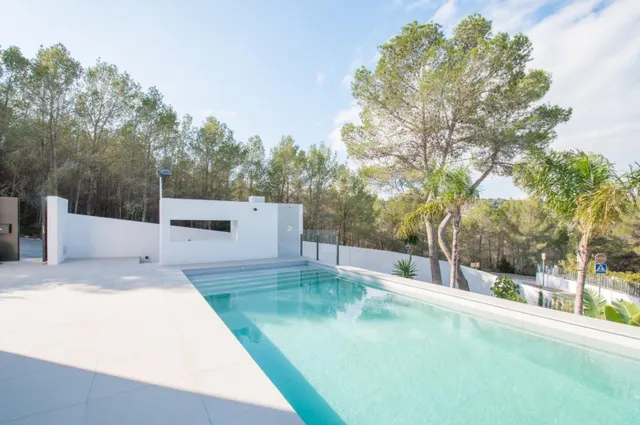 VILLA EXCLUSIVA (2024) Y SOSTENIBLE A SÓLO 4 KM DE MORAIRA — 2