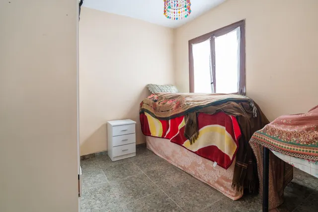OPORTUNIDAD DE INVERSIÓN EN MONTSERRAT – VIVIENDA CON INQUILINOS — 13