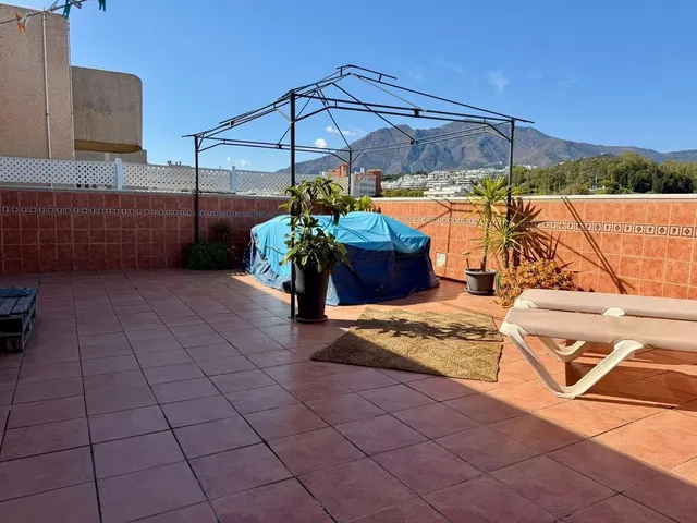 Ático 4 habitaciones 89m² en venta - Zona Las Mesas - foto 5