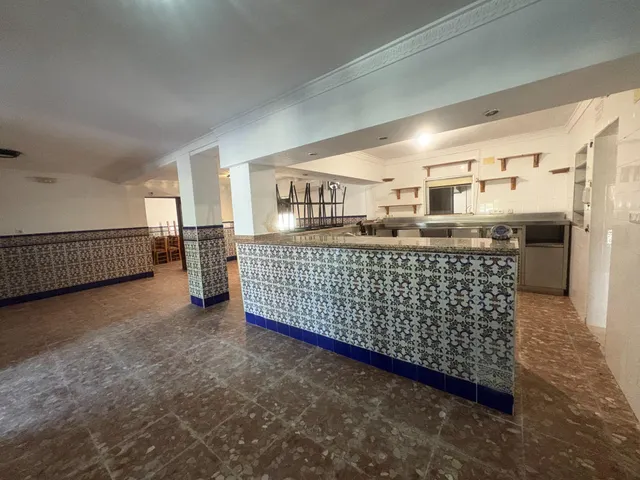 LOCAL COMERCIAL EN ALCORNOCALEJOS — 22