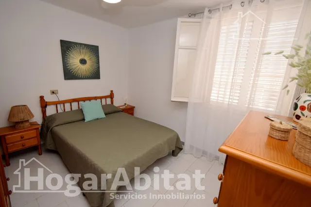 Acogedor apartamento con amplia terraza y plaza de garaje junto a la playa Almadraba — 13