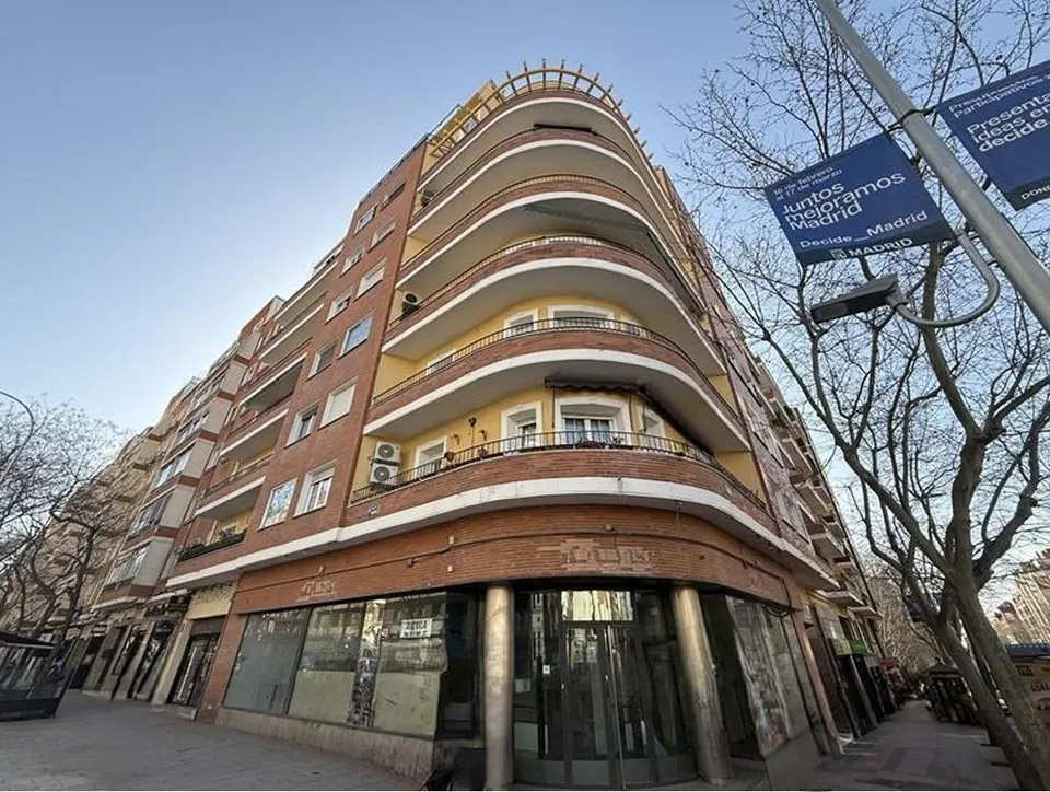 Venta de Local Comercial en Paseo Delicias, Madrid