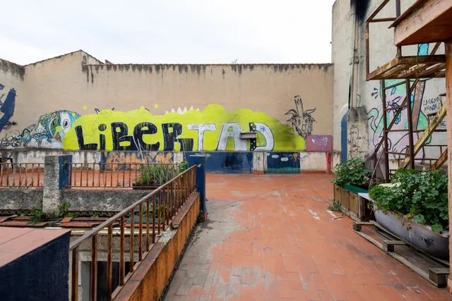 OPORTUNIDAD! Casa en  zona El Triunfo/Ancha Capuchinos , Placeta la Cruz — 33