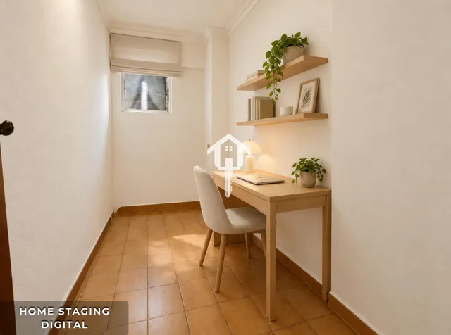 1ª planta de 102 m2 con patio en pleno centro de Alicante: edificio con ascensor — 14