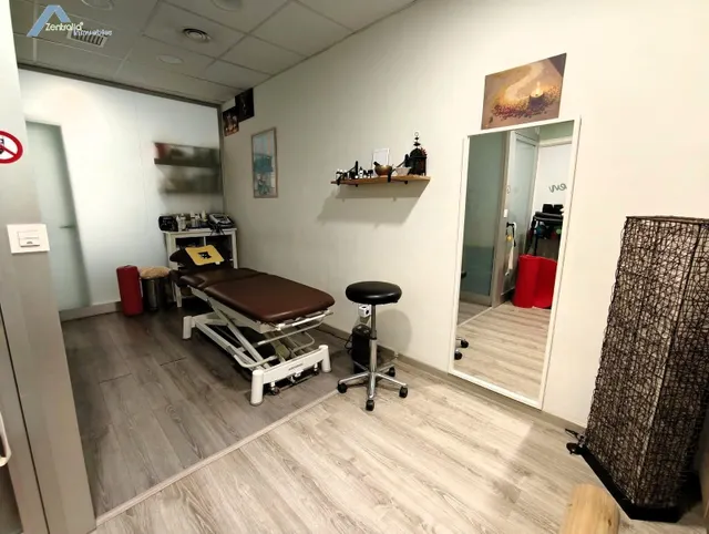 Local comercial 3 habitaciones 43m² en alquiler - Gran Via — 9