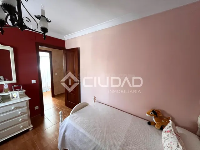 Piso en Barriada Andalucía — 18