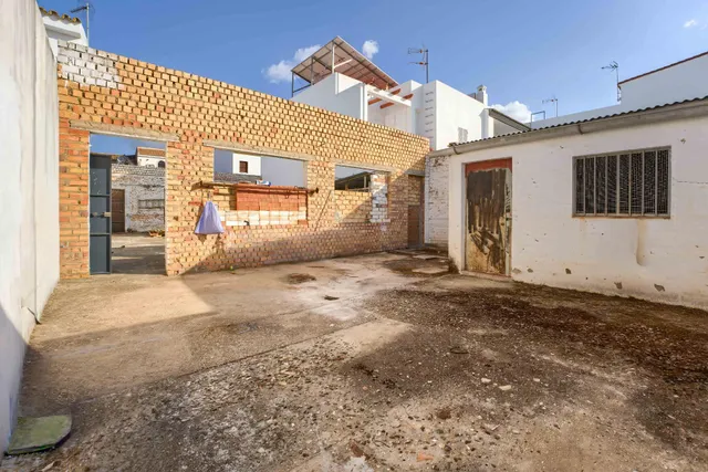 ¡¡OPORTUNIDAD!! Solar urbano de 180 m2 con 9,5 m de fachada en una de las mejores zonas de Olivares — 13