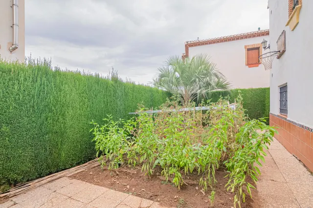 ¡AMPLIA CASA DE 4 DORMITORIOS, 3 BAÑOS Y CALEFACCIÓN CENTRAL EN LA ZUBIA! ✨ — 43