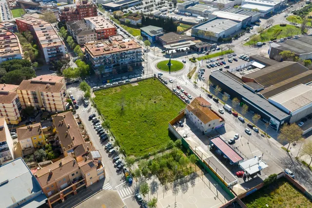 Terreno Urbanizable Edificio - foto 2