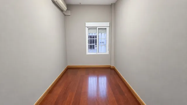 ¡INVERSORES! VENTA DE DOS PISOS UNIDOS A REFORMAR DE 3 DORMITORIOS Y 2 BAÑOS CADA UNO MUY CERCA DEL RETIRO — 29