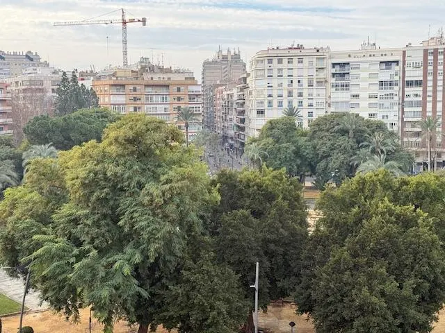 Venta de piso 5 dormitorios en la Plaza Circular — 33