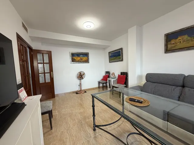 ¡Casa adosada con patio, garaje y sótano en La Victoria, Córdoba! — 4