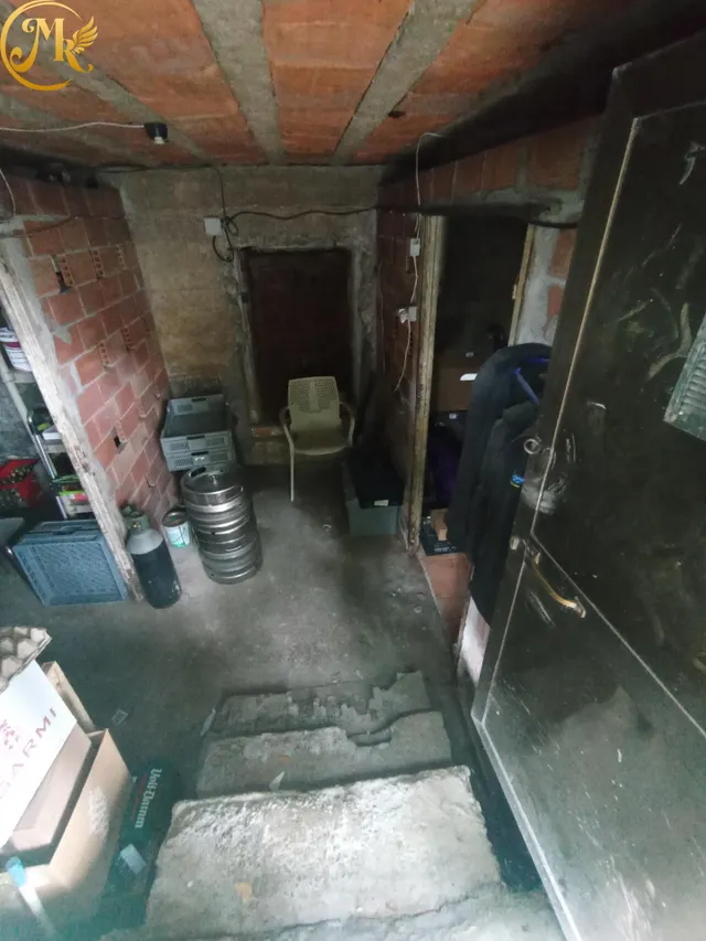 Traspaso Bar-Restaurante junto al Hospital Valdecilla, se traspasa por  jubilación. — 18