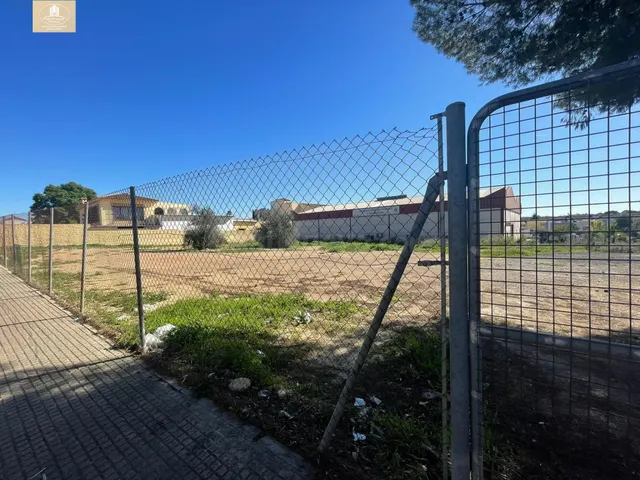 Terreno urbano 832m² en venta - Bormujos - foto 2
