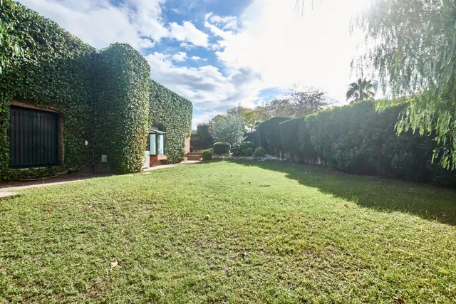 EN VENTA CASA EN VILANOVA I LA GELTRÚ (ZONA L´ARAGAI) — 2
