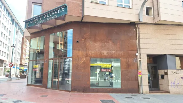¡OPORTUNIDAD ÚNICA DE ALQUILER EN EL CORAZÓN DE PONFERRADA!  🏙️✨ — 5