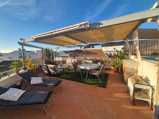 MAGNIFICO PISO TIPO DUPLEX CON AMPLIA TERRAZA CON PISCINA Y  - foto 3