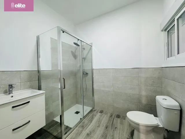 OPORTUNIDAD DE INVERSION ESTUPENDO APARTAMENTO EN EL CORAZON DE JEREZ — 6