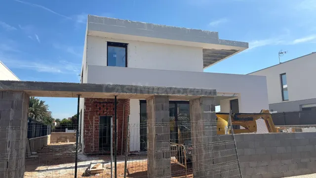 OBRA NUEVA EN LAS TABLAS DE L'ELIANA - foto 2